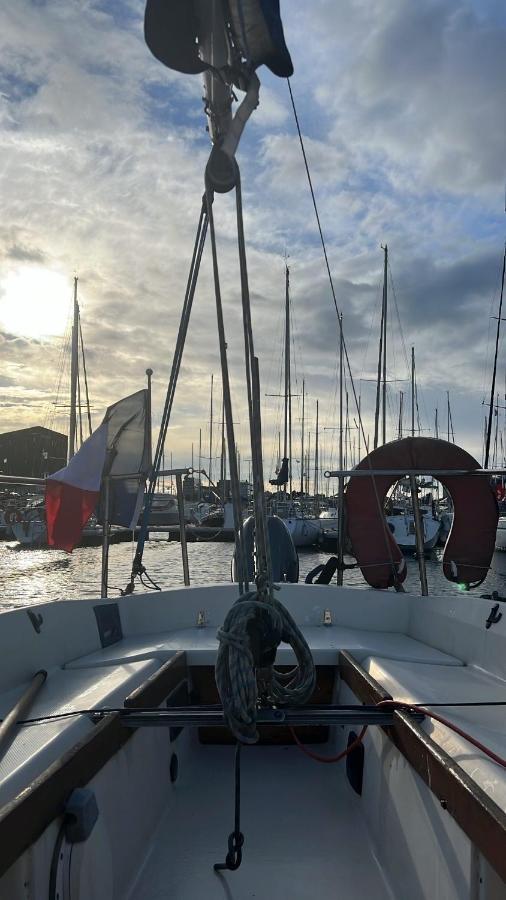 Nuit Insolite Sur Un Bateau Au Havre Le Havre Luaran gambar